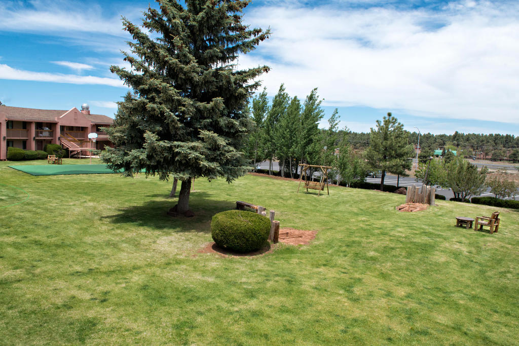 Mountain Ranch Resort At Beacon Hill Williams Esterno foto