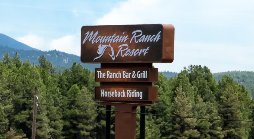 Mountain Ranch Resort At Beacon Hill Williams Esterno foto