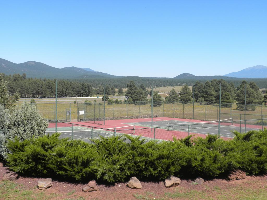 Mountain Ranch Resort At Beacon Hill Williams Esterno foto