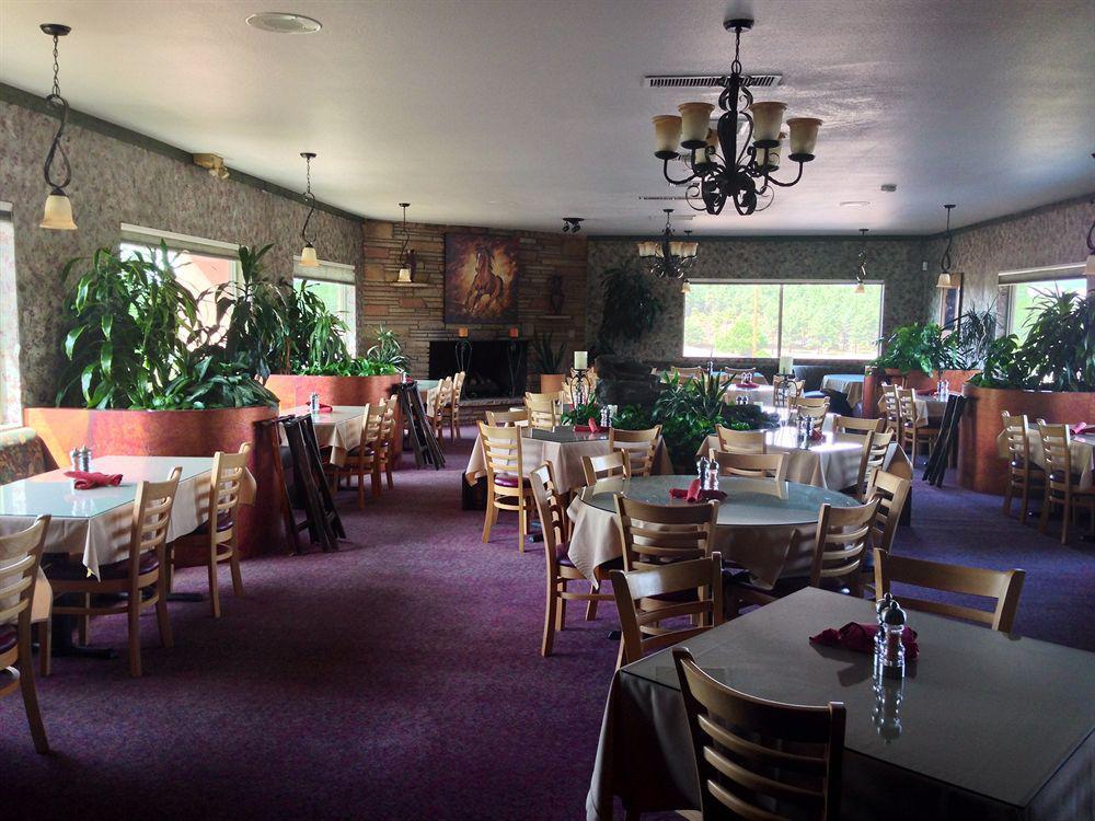 Mountain Ranch Resort At Beacon Hill Williams Esterno foto